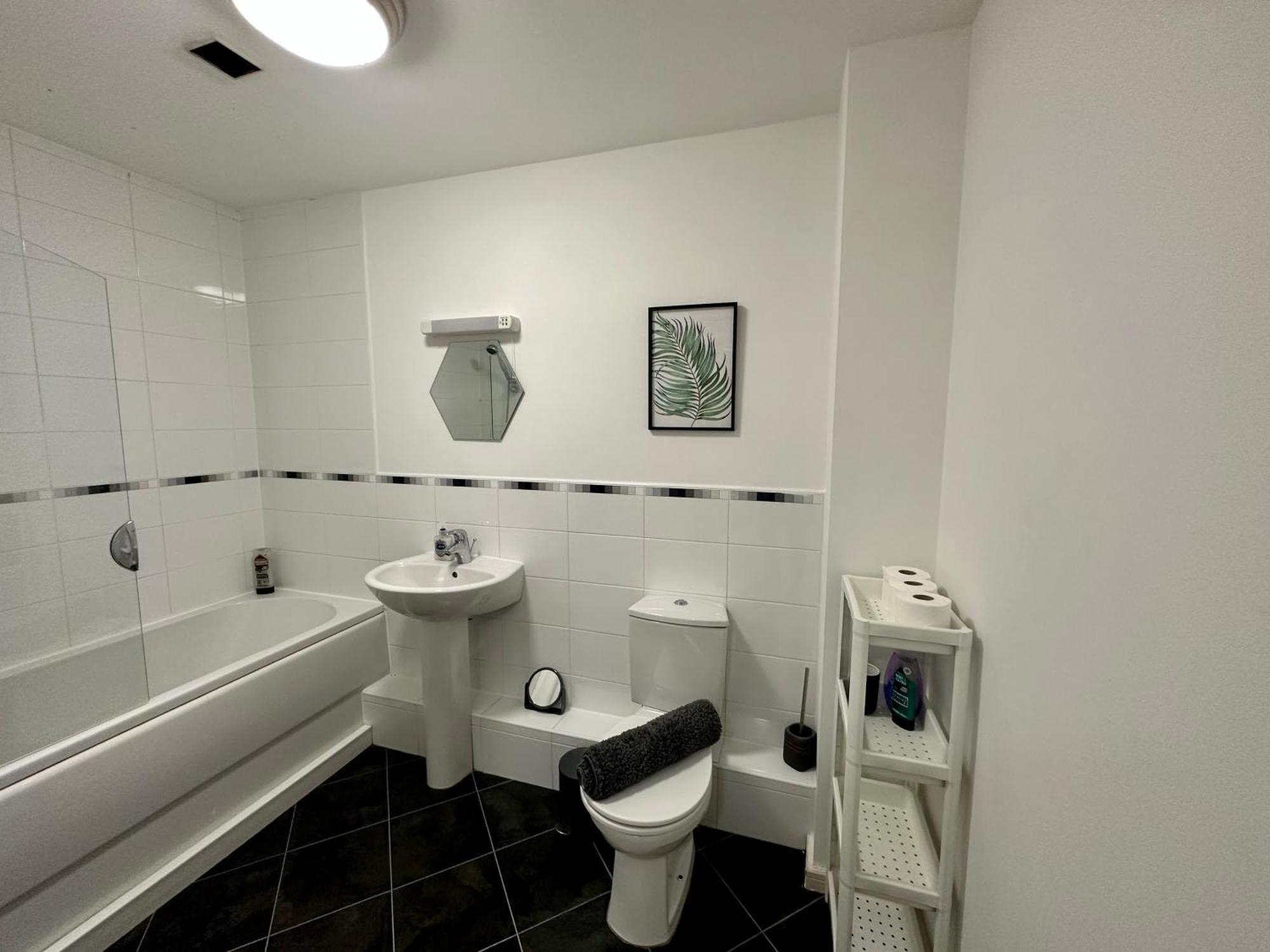 Etihad Fc 2Br Apartment With Water View マンチェスター エクステリア 写真
